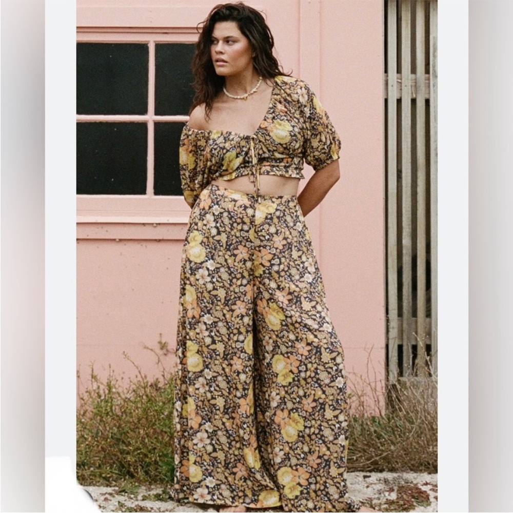 NWT Spell x free people hibiscus lane set top and pants